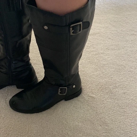 Kenneth Cole size 9 boots black - Picture 2 of 4